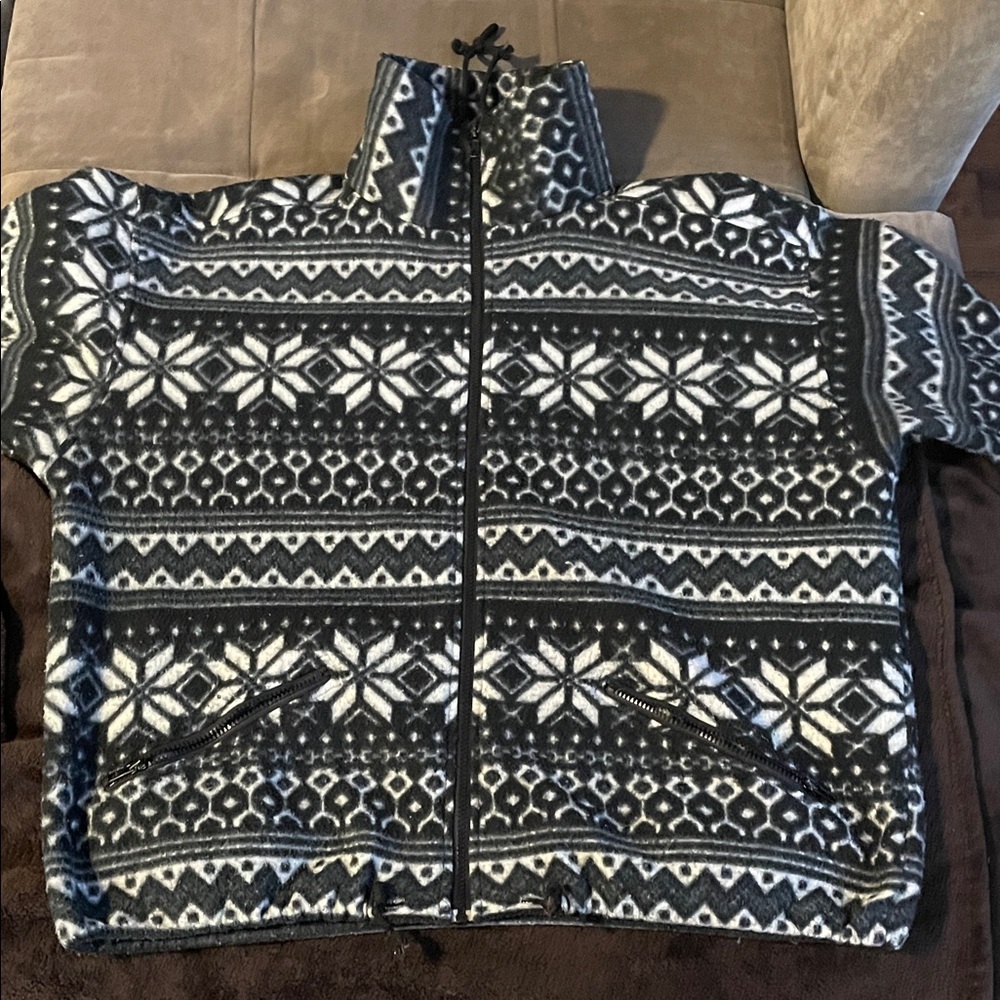 Vintage oversized black and White Patterned Fleece Jacket